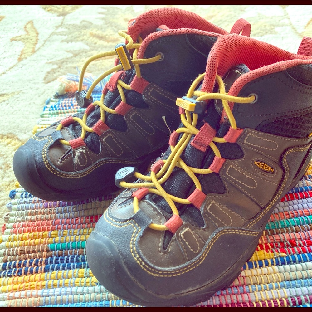Keen hiking boots